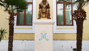 Posato a Pisticci il nuovo monumento dedicato alla Madonna di Viggiano