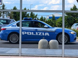 Rientra illegalmente dopo l’espulsione, tenta un furto: arrestato dalla Polizia