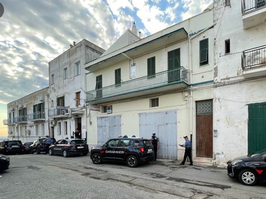 Forzano posto di blocco: carabinieri inseguono e denunciano 2 persone