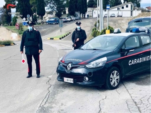 Controlli dei carabinieri durante le festività: denunciate 3 persone