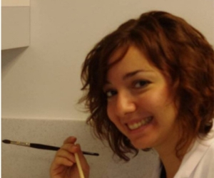 L&#039;artista biologa Angela Bellini trasforma in dipinti i neuroblastoma