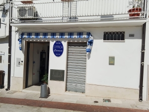 Furto in una storica ottica di Pisticci: rubati numerosi occhiali di marca, indaga la Polizia