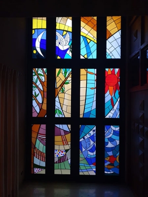 Per il XXV° anniversario della Dedicazione della chiesa S. Giovanni Bosco, inaugurazione vetrate istoriate