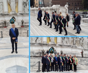 A Roma deposta una corona in onore del milite ignoto per ricordare quanti combatterono per la libertà. Video