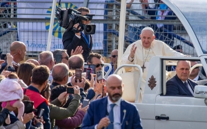 Papa Francesco a Matera: &quot;Non rimaniamo indifferenti davanti ad ingiustizie e soprusi”