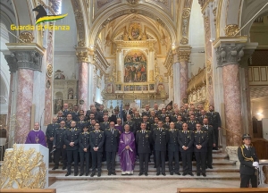 Gdf Matera: Precetto Pasquale per le fiamme gialle lucane nella cattedrale di Matera