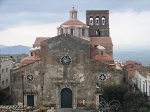 Presentazione dei lavori di restauro degli altari settecenteschi nella chiesa madre di Ferrandina
