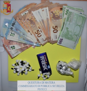 Marconia, Polizia arresta 29enne per spaccio di cocaina
