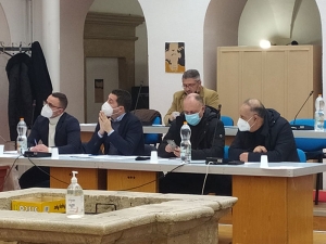 Il silenzio preoccupante dell'amministrazione Albano. I consiglieri comunali Di Trani, Grieco, Calandriello e Miolla presentano tre interrogazioni.